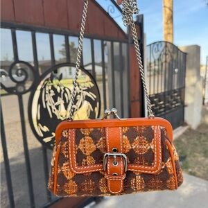 Isabella Fiore Vintage Woven Fabric Crossbody Brown Orange Kisslock Chain Strap